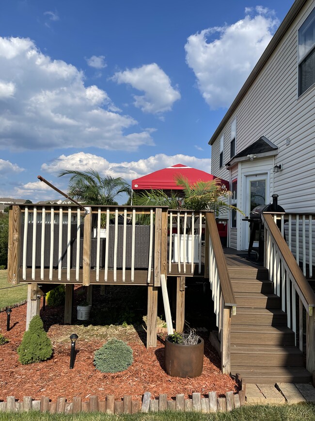 107 Summerfield Estates Dr, Oakdale, PA 15071 House Rental in Oakdale