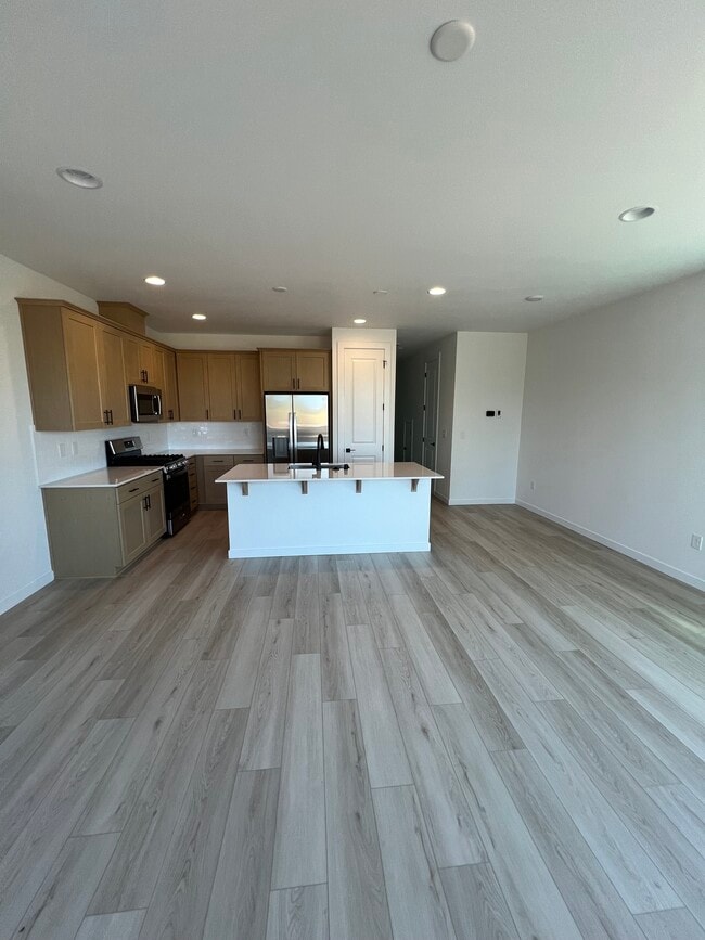 Photo - 17828 NW 10th Pl (Ridgefield, WA) Townhome