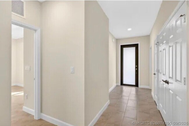 Foto del edificio - 103 SW Seminole Crossing Ct