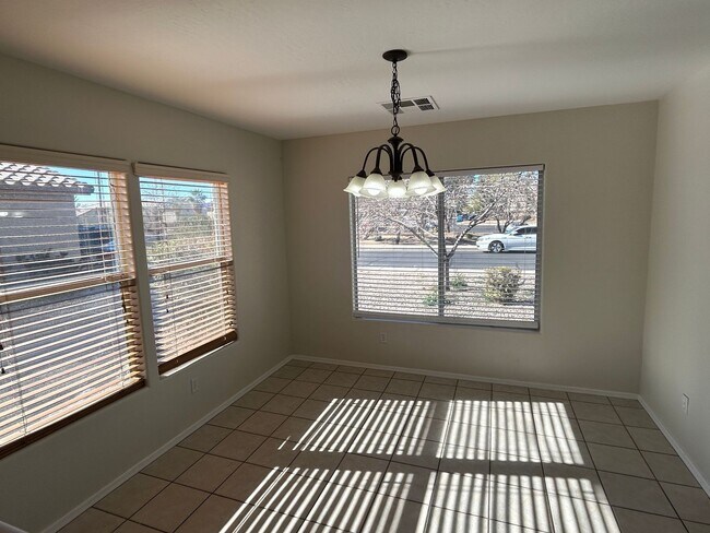 Foto del edificio - 9027 S Parkside Ln E