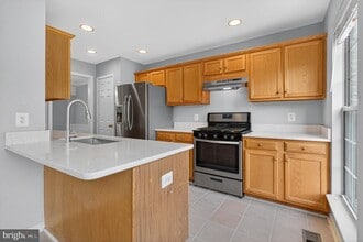 Building Photo - 1055 Lexus Way