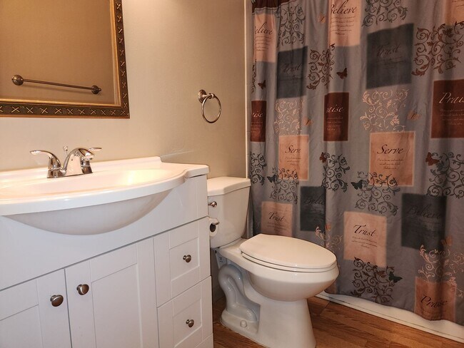 Foto del edificio - Cute 2 bedroom Apartment for rent