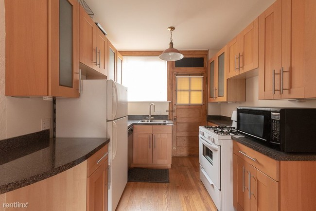 Foto del edificio - 6678 N Olympia Ave