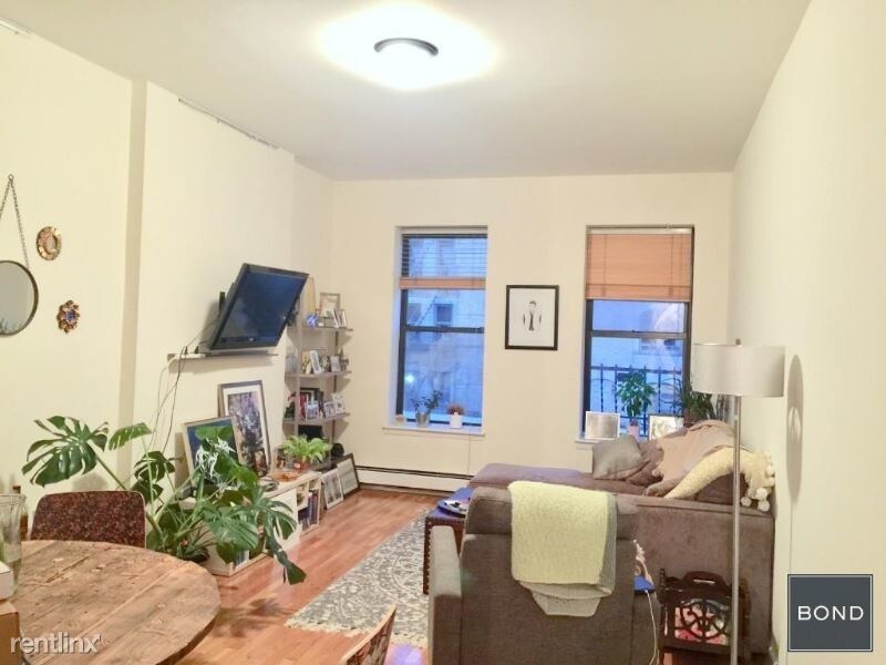 Primary Photo - 1 br, 1 bath Apartment - 442 Amsterdam Avenue