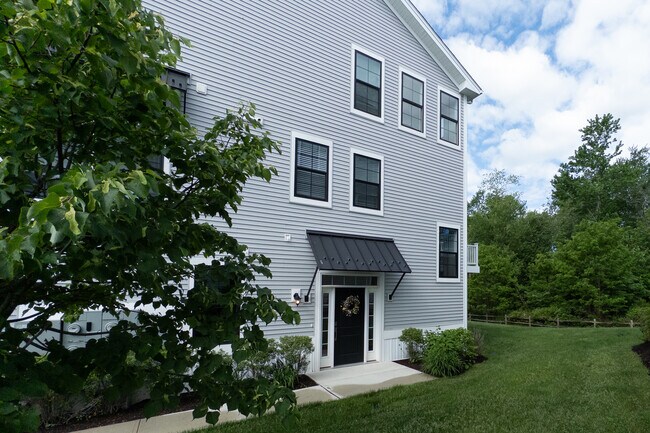 Foto del edificio - 25 Brentwood Cir