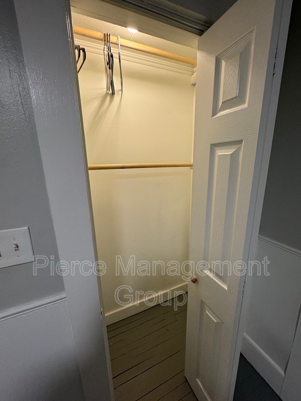 Building Photo - 305 Marlboro St
