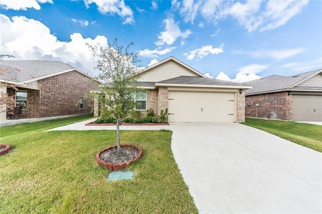 Foto del edificio - 2230 Torch Lake Drive