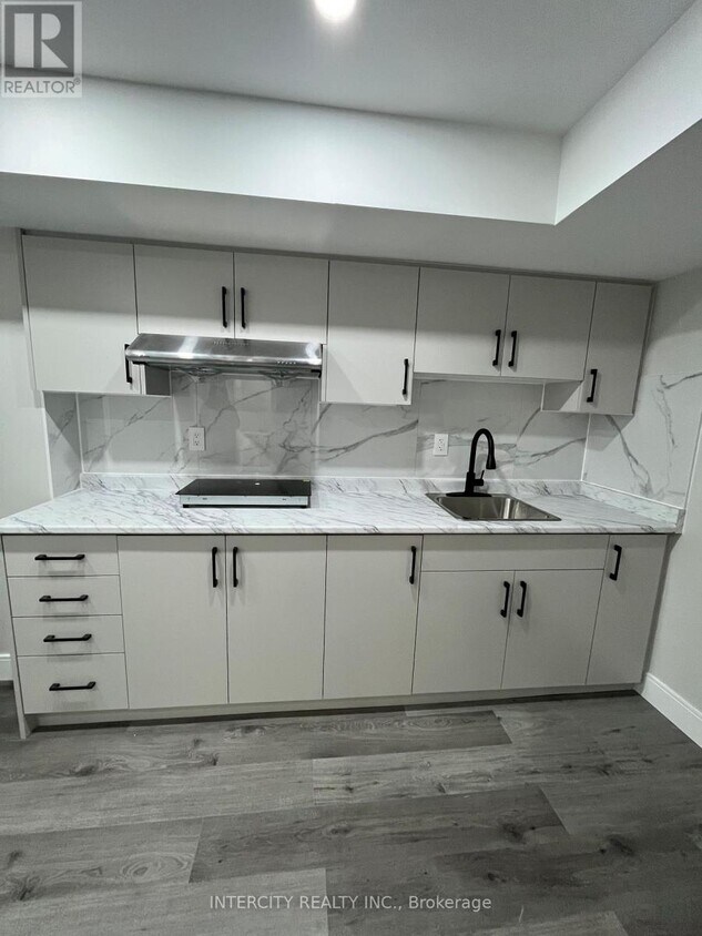 Primary Photo - 54 Hansard Dr