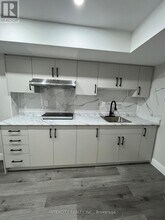 Building Photo - 54 Hansard Dr