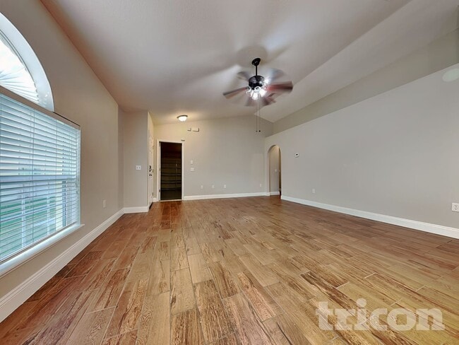 Building Photo - 13235 Waterford Castle Dr