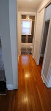 Building Photo - 1136 W 84th St