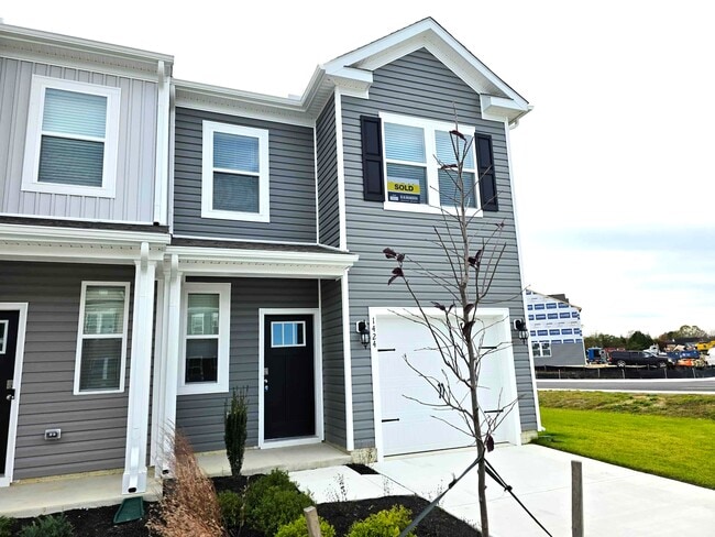 Foto del edificio - 1424 Sugarplum Ln