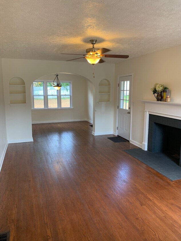 1146 Lincoln Rd, Maryville, TN 37804 House Rental in Maryville, TN