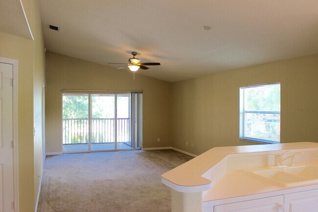 Photo - ANNUAL RENTAL - 3 BED / 2 BATH W/DETACHED ... Apartment