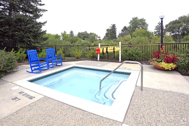 Outdoor Spa - Village of Canton Apartments