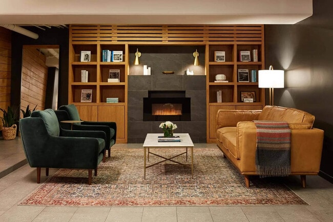 Building Photo - 888 Hilgard