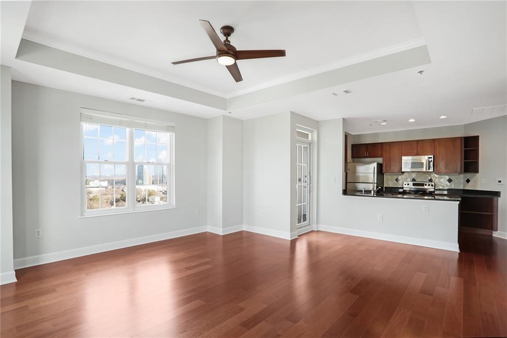 325 East Paces Ferry Rd NE Unit 2211, Atlanta, GA 30305 Condo for