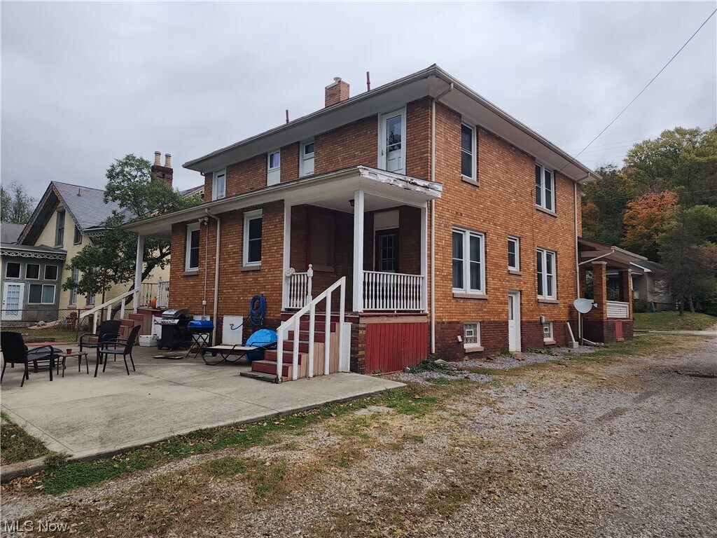 Building Photo - 435 Wayne Ave
