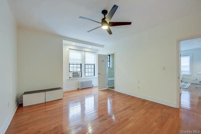 Foto del edificio - 6 Burns St