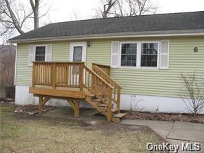 Primary Photo - 6 Reiher Rd