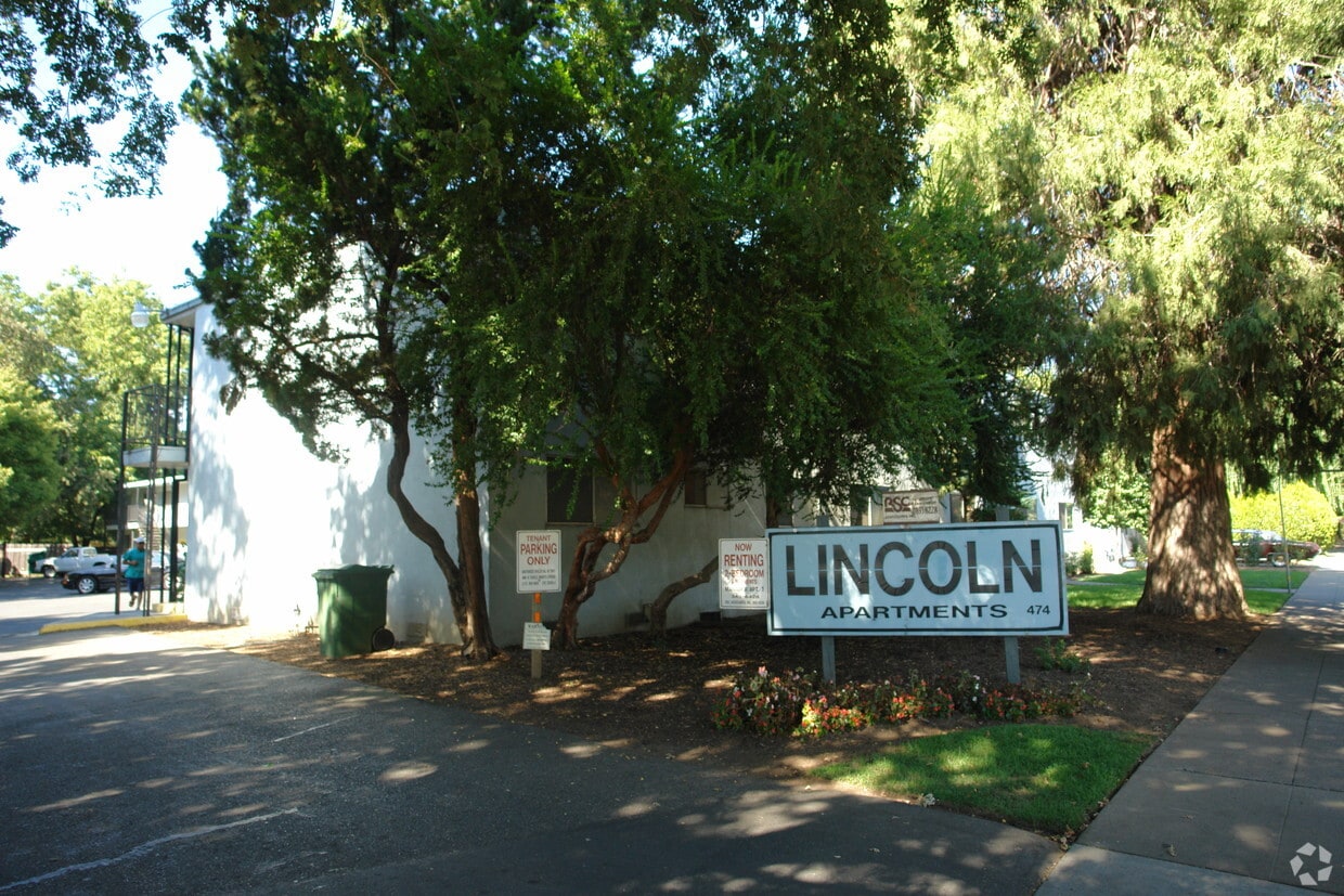 Building Photo - Lincoln Apartments
