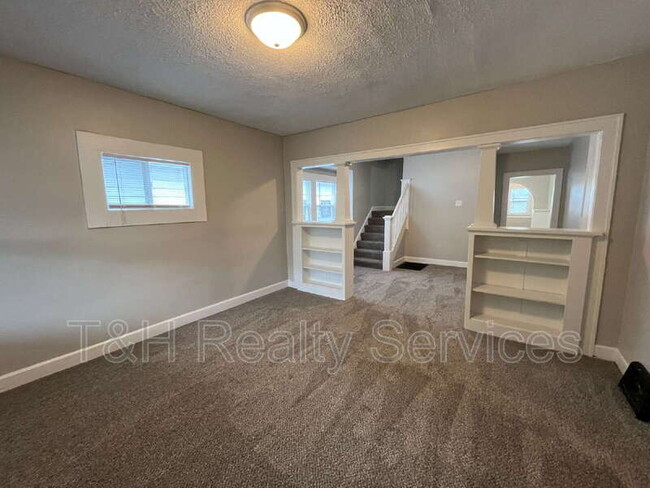 Foto del edificio - 317 N Colorado Ave