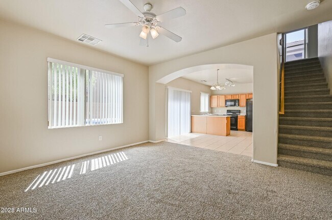 Foto del edificio - 4129 W Irwin Ave