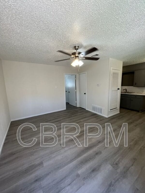 Building Photo - 1103 52nd St