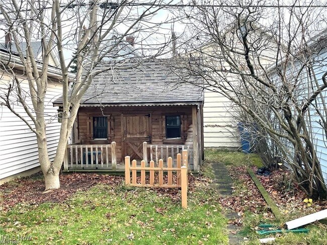 Foto del edificio - 2119 Waterbury Rd