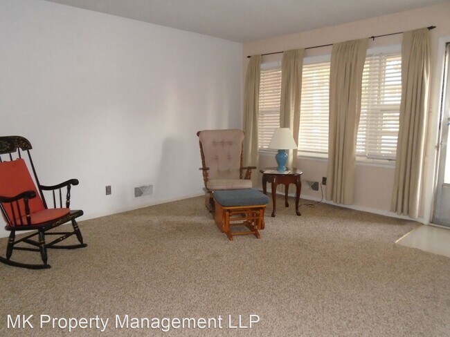 Foto del edificio - 2 br, 1 bath House - 2071 Tecumseh