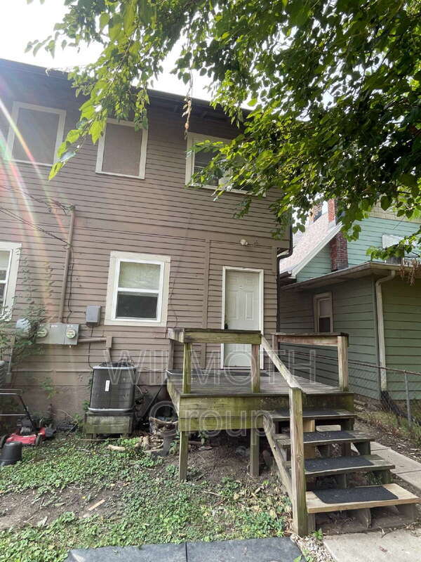 Building Photo - 4212 E Washington St