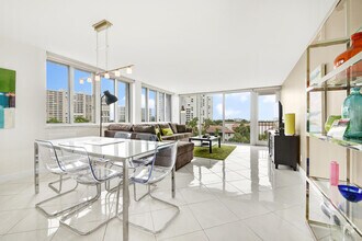 Building Photo - 4750 S Ocean Blvd