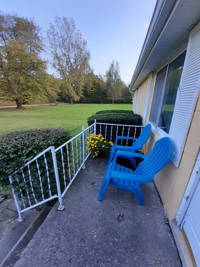 Foto del edificio - 28520 Martinsville Rd