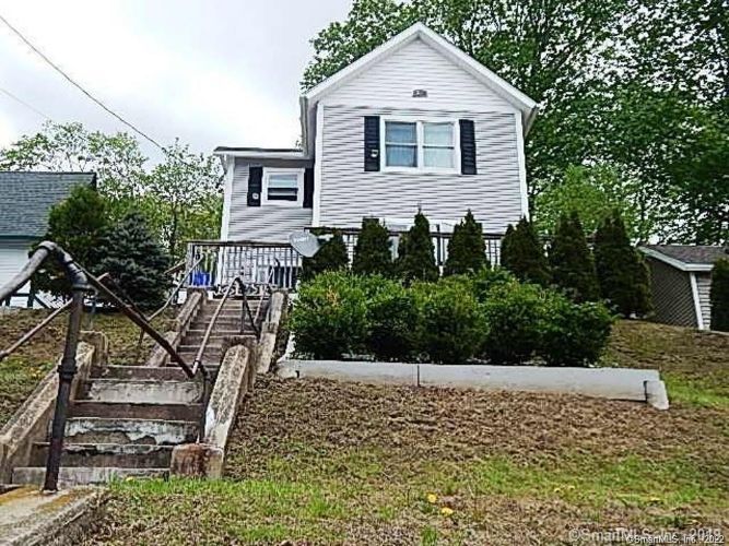 21 Treadway Ave Unit 1, Norwich, CT 06360 Room for Rent in Norwich