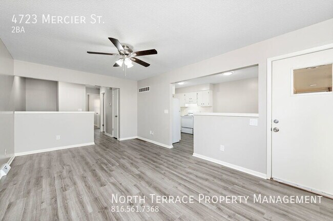 Building Photo - Cozy 2BR 2BA Duplex - Near Midtown KC
