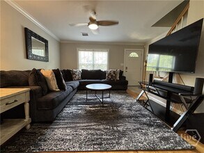 Building Photo - 600 Mitchell Bridge Rd