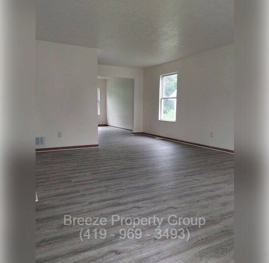Foto principal - 2808 Benford Ln