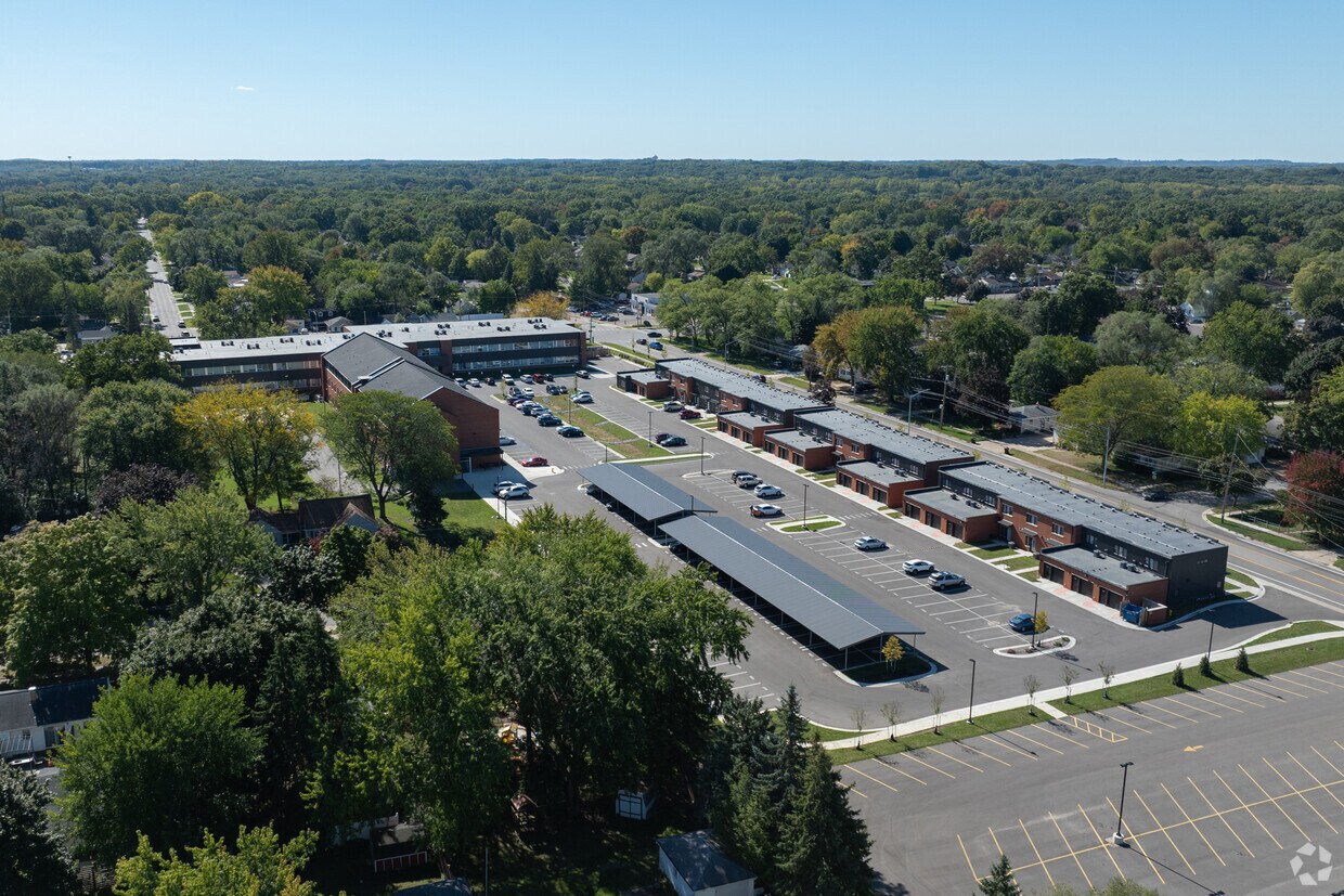 Aerial Photo - Union Suites on Michael