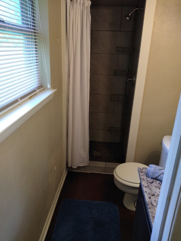 Building Photo - 5716 Saramac Dr