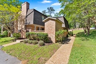 Building Photo - 3219 Thomasville Rd