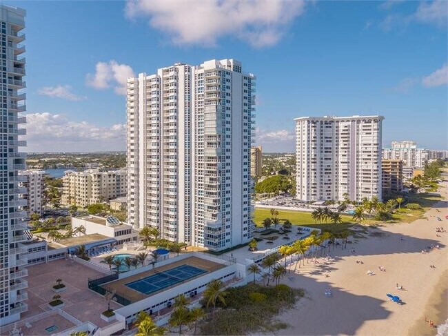 Foto del edificio - 1360 S Ocean Blvd