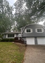 Building Photo - 12825 E 50th Terrace