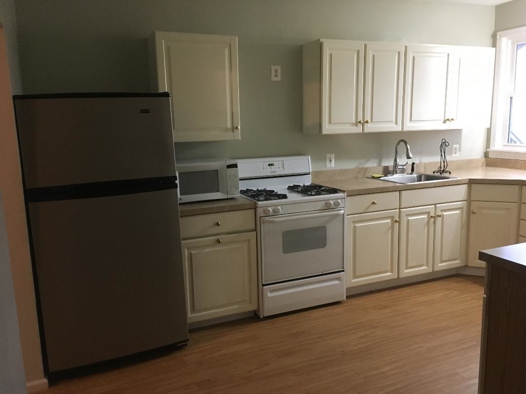 Foto principal - 811 5th St