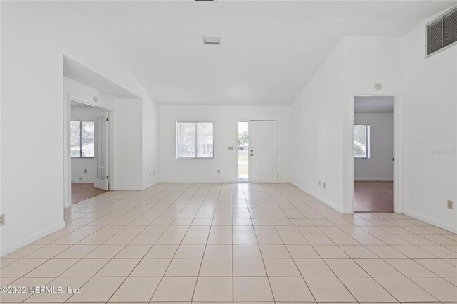 Building Photo - 94 Belvedere Ln