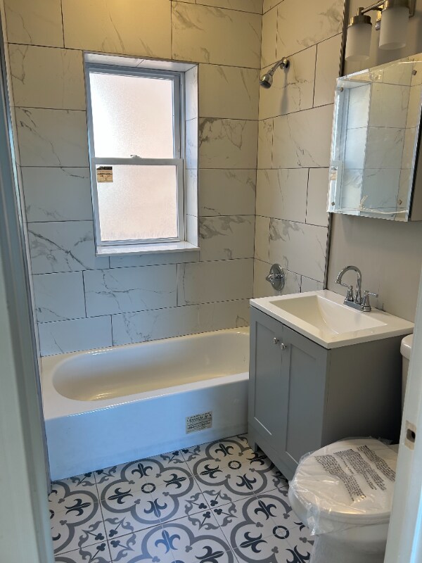 Foto del edificio - 1526 E 73rd St