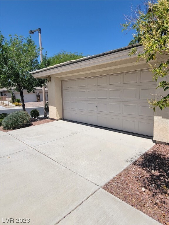 Foto del edificio - 10329 Canyon Valley Ave