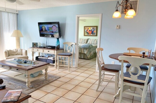 Foto del edificio - 180 Seaview Ct