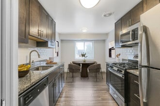 Building Photo - Marrion Square Apartments