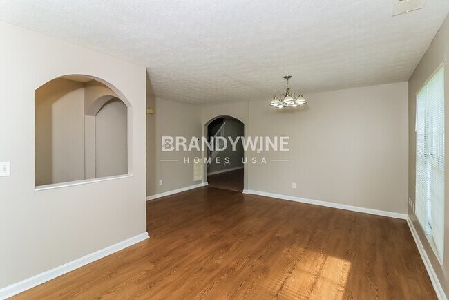 Building Photo - 3918 Tolliver Hills Dr