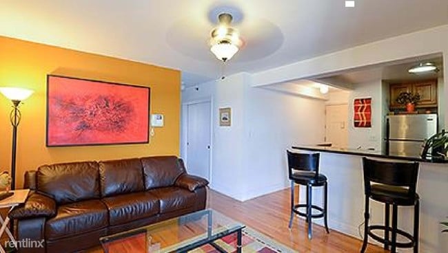 Building Photo - 350 Cabrini Blvd